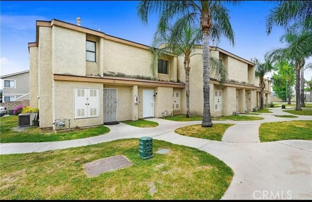 Property photo of 936 Fairway DR