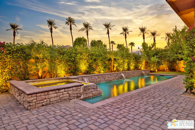 Property photo of 50385 Via Amante