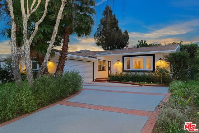 Property photo of 9730 Cresta DR