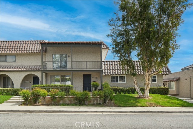 Property photo of 25224 Avenida Dorena