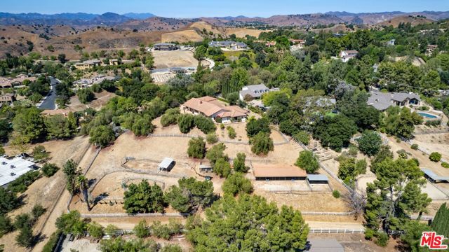 Property photo of 24926 Jim Bridger RD