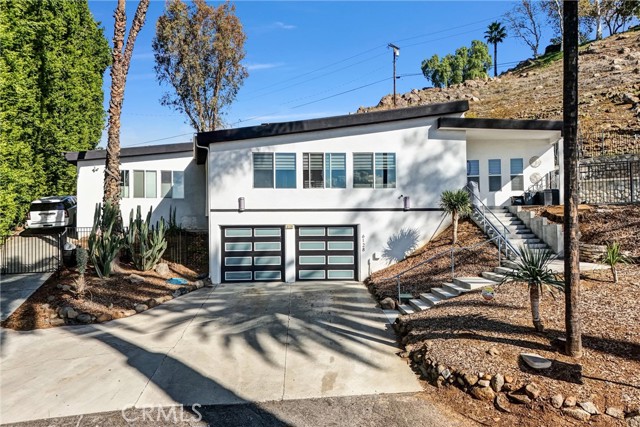 Property photo of 6128 Hawarden