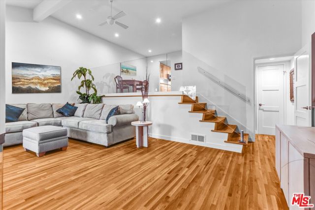 Property photo of 1654 Palisades DR