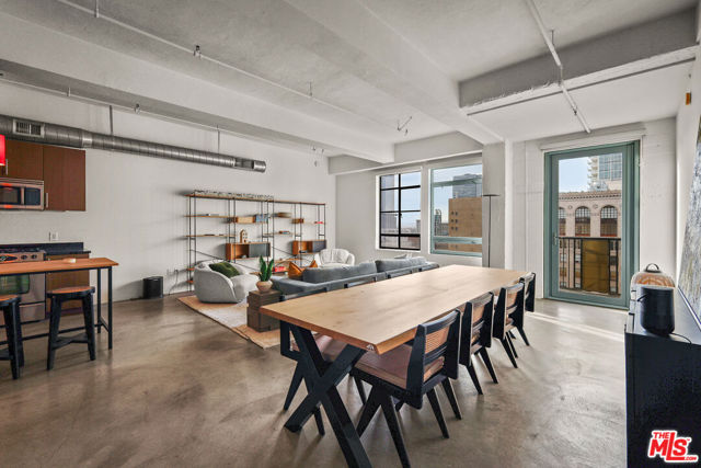 Property photo of 849 S Broadway