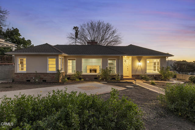 Property photo of 344 W Loma Alta DR