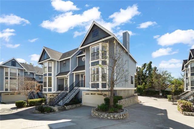 Property photo of 448 Mariposa