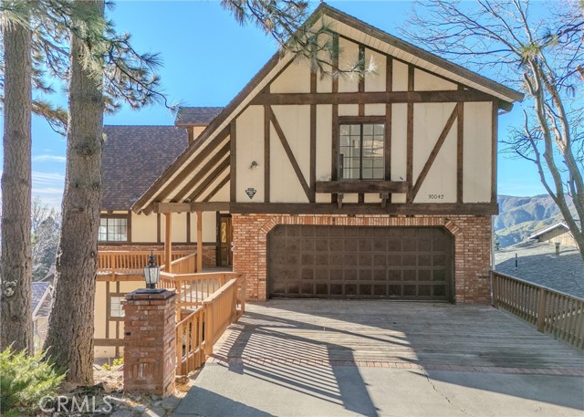 Property photo of 30042 Enchanted WY