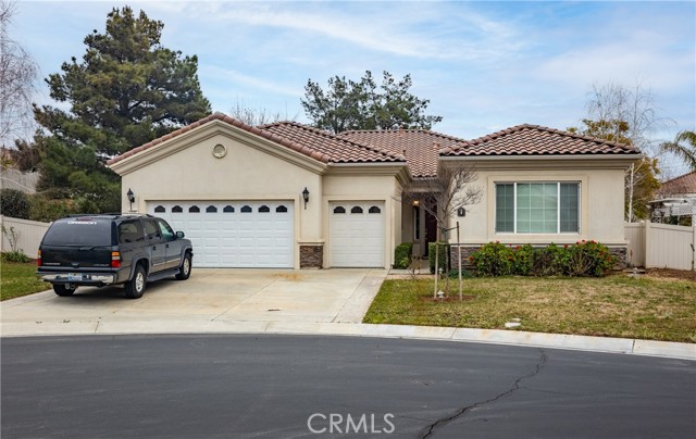 Property photo of 1726 Reyes LN