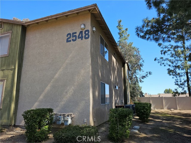 Property photo of 2548 Avenida Del