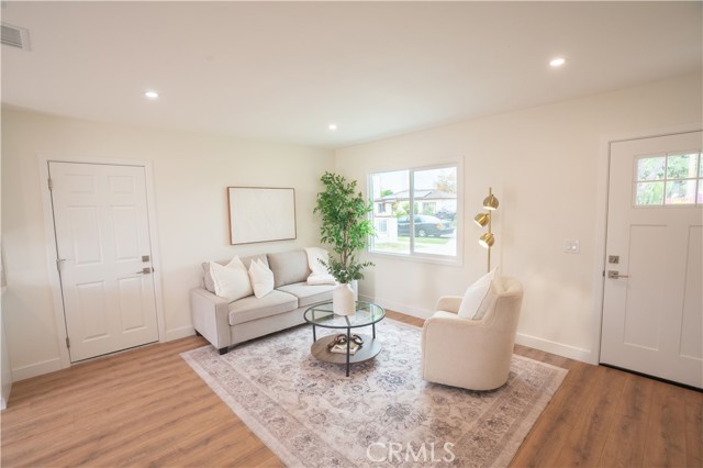 Photo of 6022 Camerino