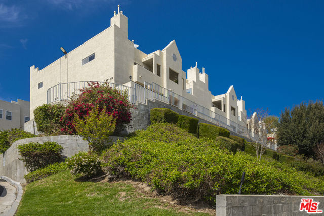 Property photo of 18209 Sierra HY