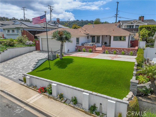 Property photo of 206 Calle De Sirenas