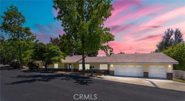 Property photo of 40880 Via Los Altos