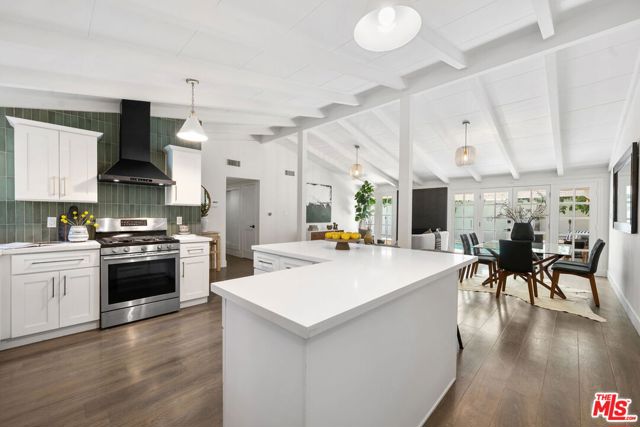 Property photo of 14300 Runnymede ST