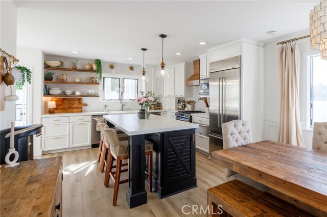 Property photo of 1722 Harper AV