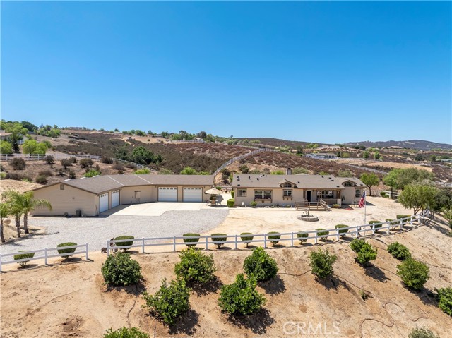 Property photo of 39597 Calle Escalona
