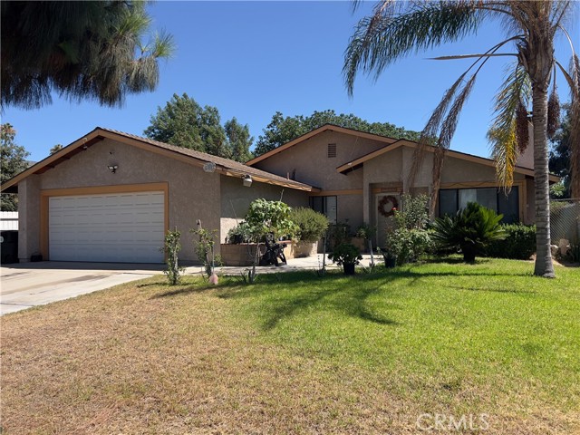 Property photo of 17053 Pinedale CT