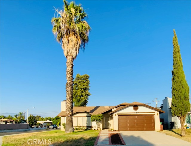 Property photo of 13960 Covey Quail LN