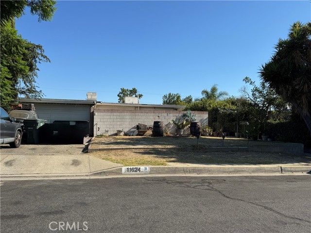 Property photo of 11624 Starlight AV