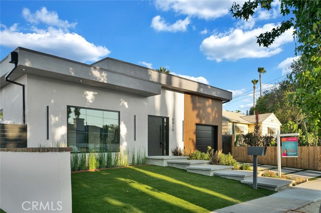 Property photo of 6010 Lasaine AV