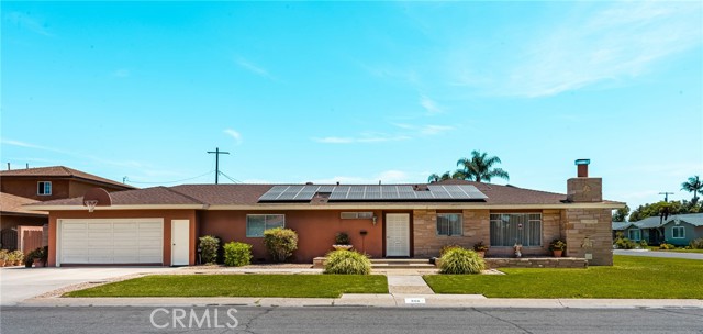 Property photo of 500 N Meadowbrook PL