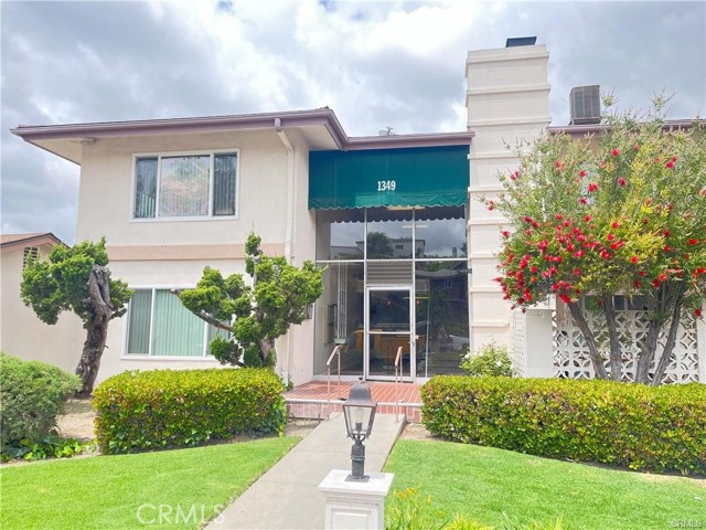 Property photo of 1349 Shadow LN