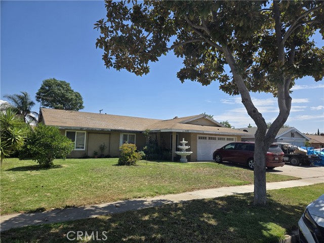 Property photo of 9089 Palm LN