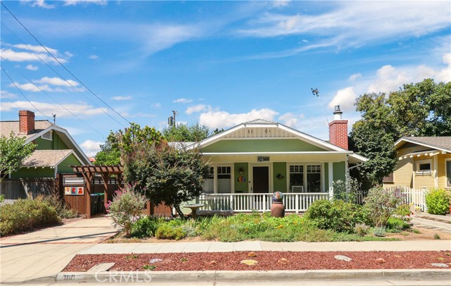 Property photo of 160 N B ST