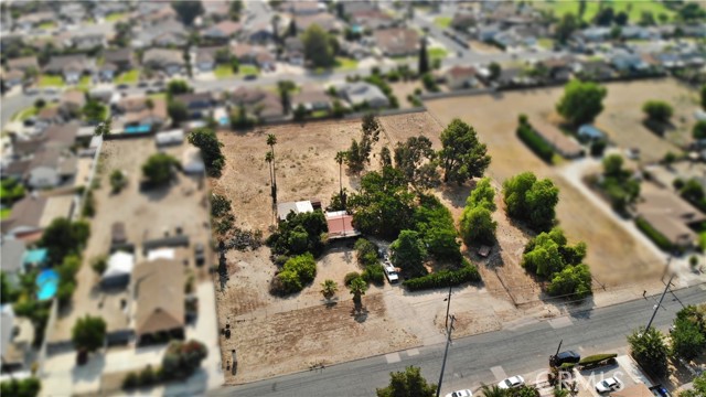 Property photo of 7835 Laurel AV
