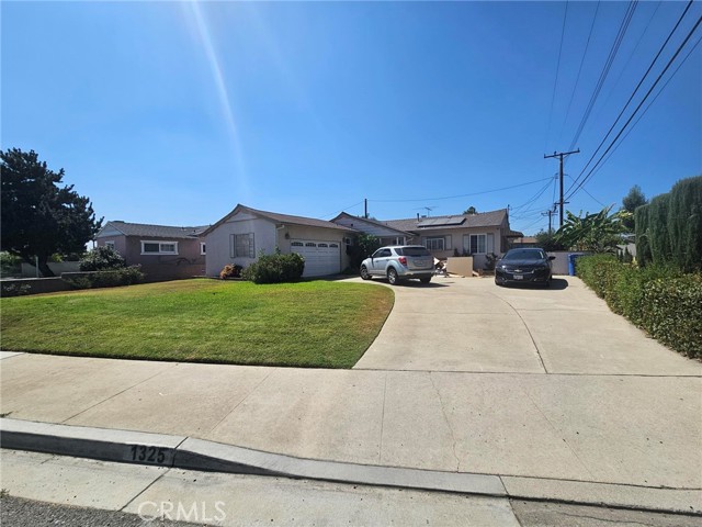 Property photo of 1325 Karesh Ave
