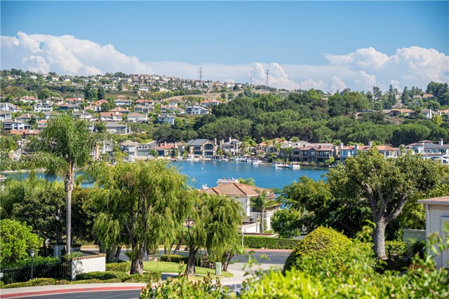 Property photo of 27782 Soller