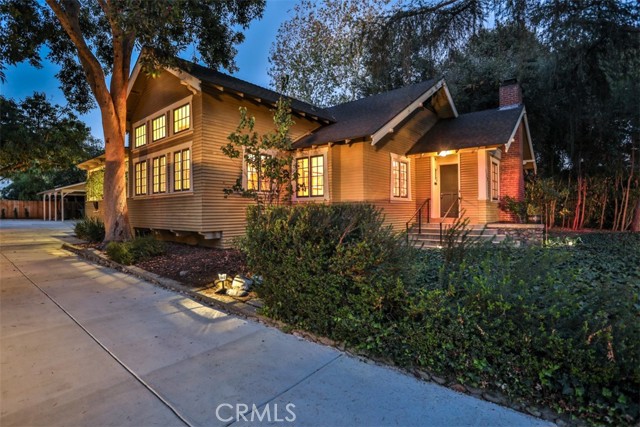 Property photo of 357 W 10th