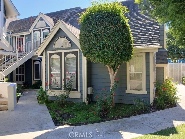 Property photo of 810 Baker