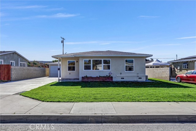 Property photo of 2516 E Walnut Creek