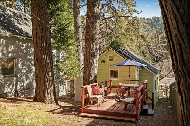 Property photo of 503 Valley DR