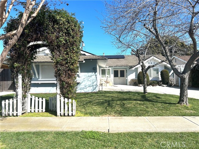 Property photo of 18440 Tamarind