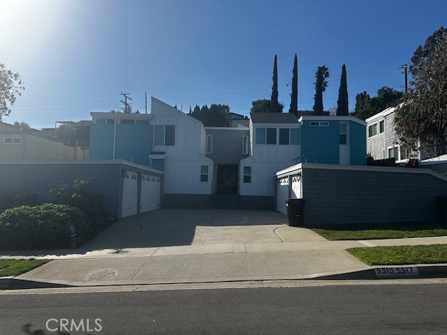 Property photo of 5519 S La Cienega