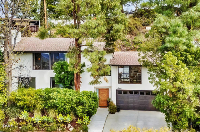 Property photo of 1868 Kaweah DR