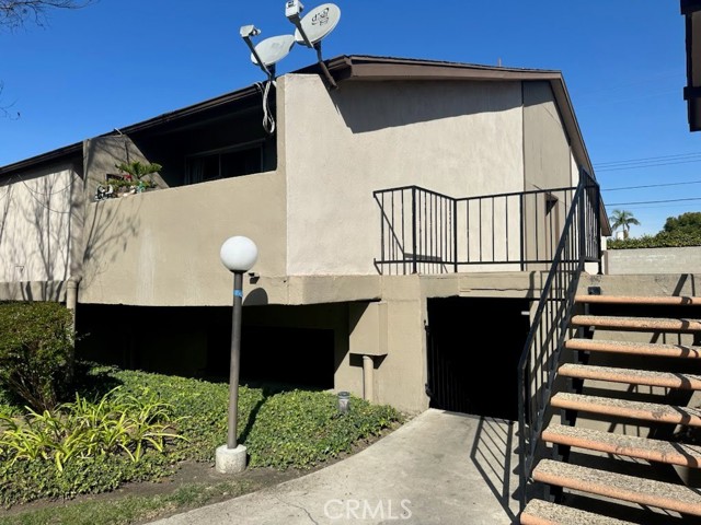 Property photo of 278 N Wilshire AV