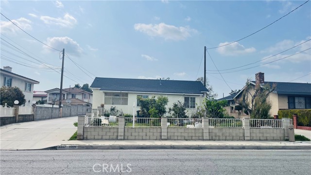 Property photo of 3239 Ivar AV