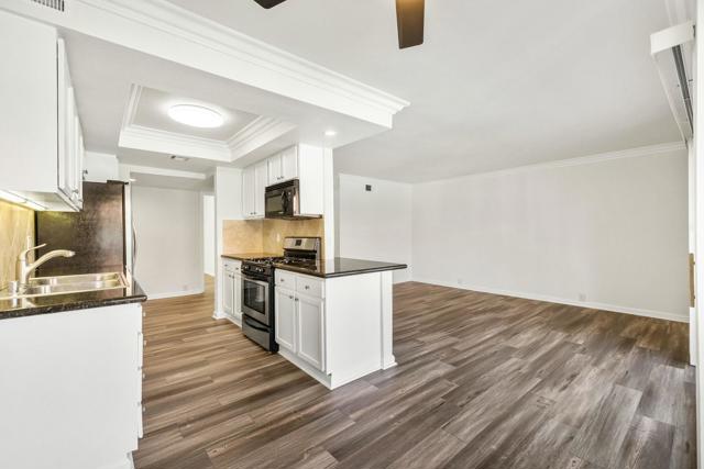 Property photo of 400 N Sunrise WY