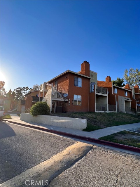 Property photo of 1025 N Tippecanoe AV