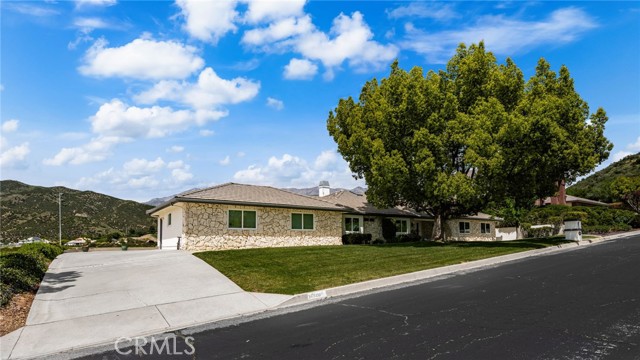 Property photo of 36608 Oak Ridge DR