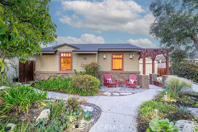 Property photo of 386 Los Altos AV