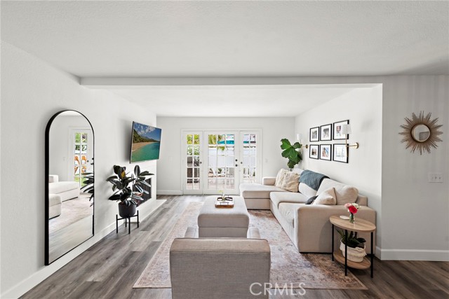 Property photo of 917 Hyde Ct