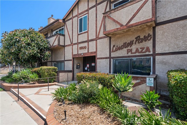 Property photo of 5500 Lindley AV