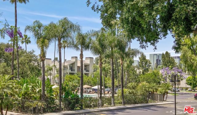 Property photo of 5535 Canoga AV