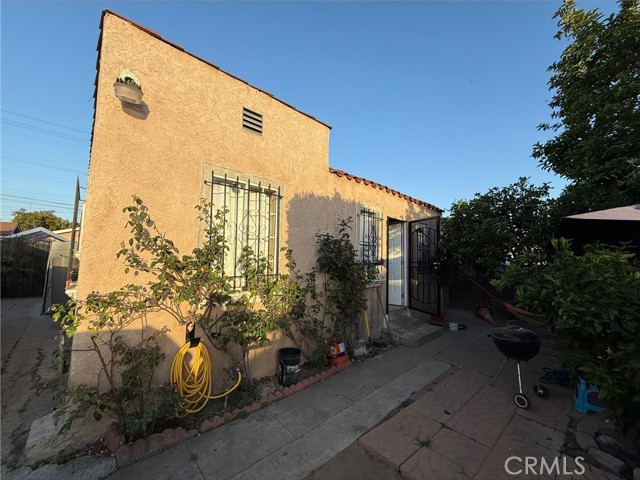 Property photo of 9418 Zamora AV