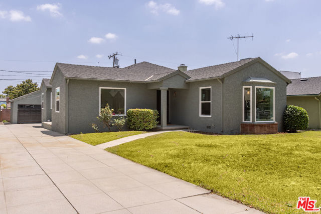 Property photo of 504 N Campbell AV