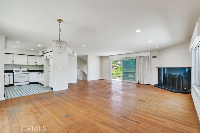 Property photo of 728 Quail DR